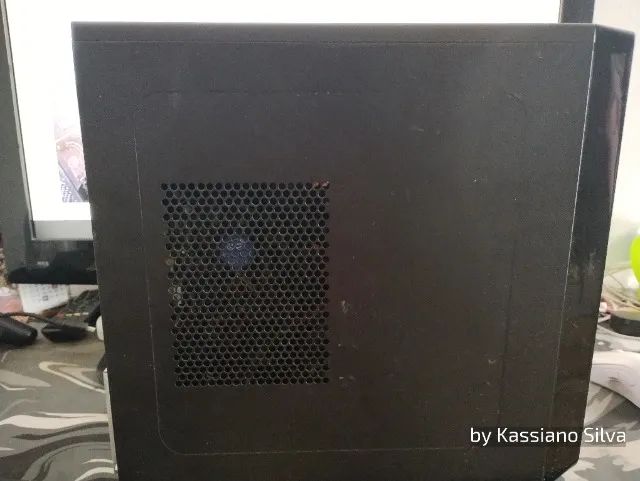 Gabinete Neologic mini-torre +fonte atx simples black piano +dvdrw ótimo estado! tenho 2x - Foto 3