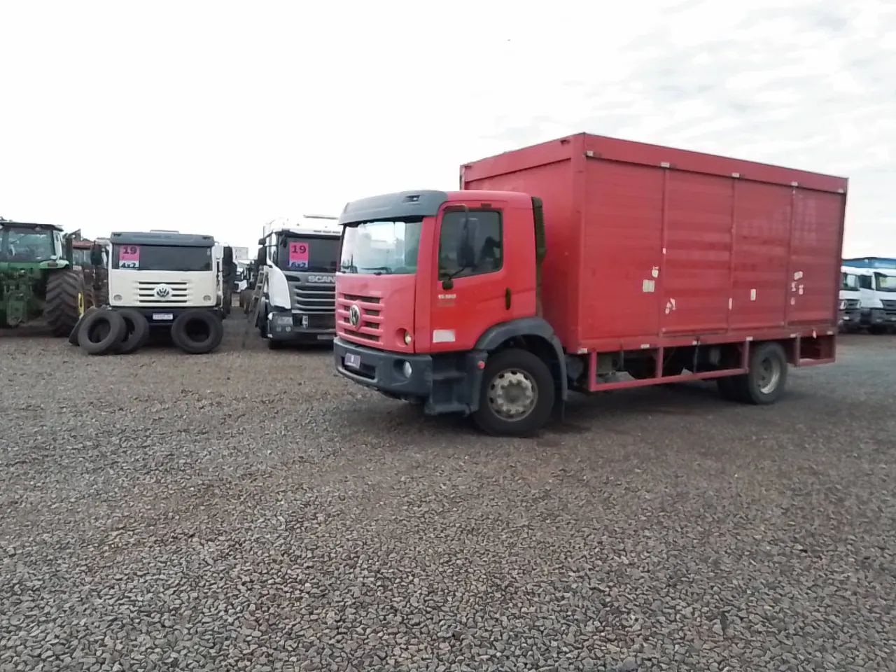 Volkswagen 15.190 E Constellation 2p (diesel)(E5) 2018/2019 Vamos Seminovos RIBEIRAO PRETO - Foto 3