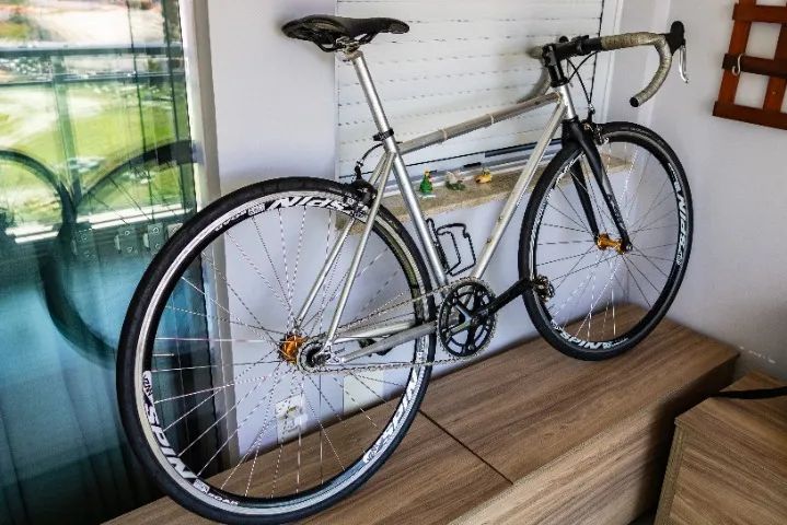 Bicicleta Fixa  Single Speed FlipFlop Speed Tamanho G 56