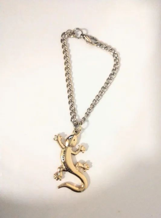 Chaveiro dourado lagarto  - Foto 4