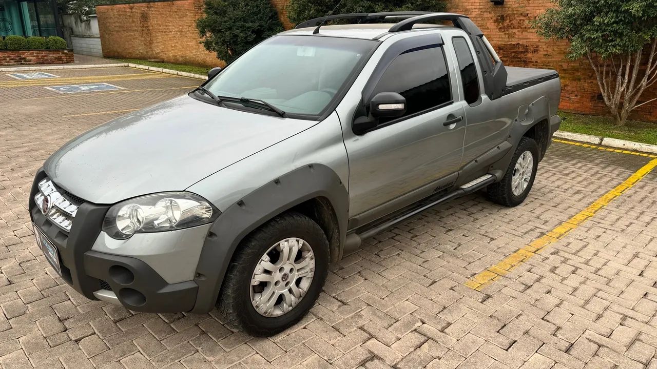 FIAT STRADA 2009 Usados e Novos