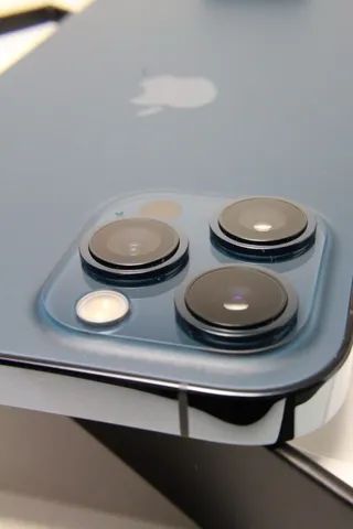 iPhone 12 Pro Max 128GB Azul - Top - Foto 5