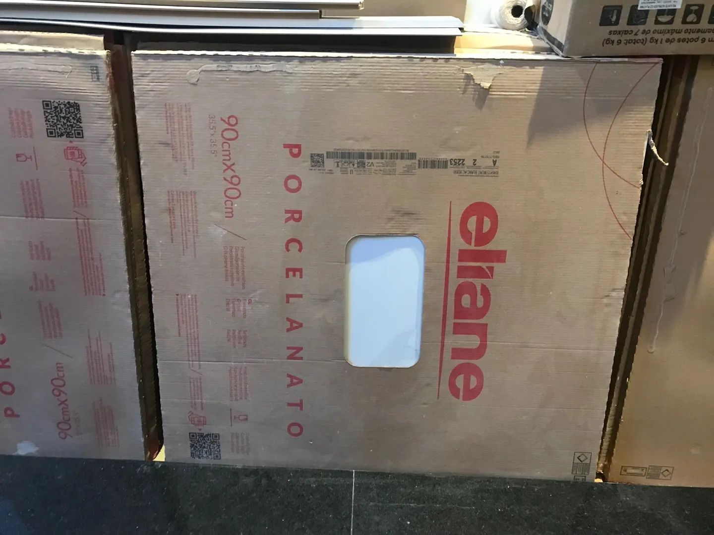 Vendo Porcelanato 90x90 Mont Blanc acetinado da Eliane