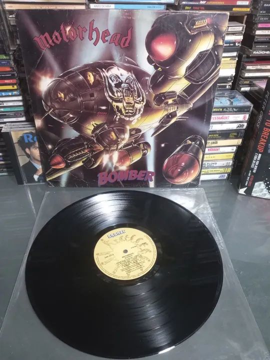 Disco de Vinil LP MOTÖRHEAD - Bomber
