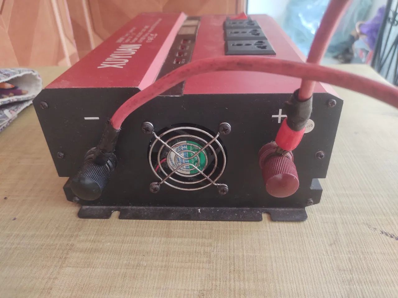 Inversor de 12v para 127volt de 10000 - Foto 3