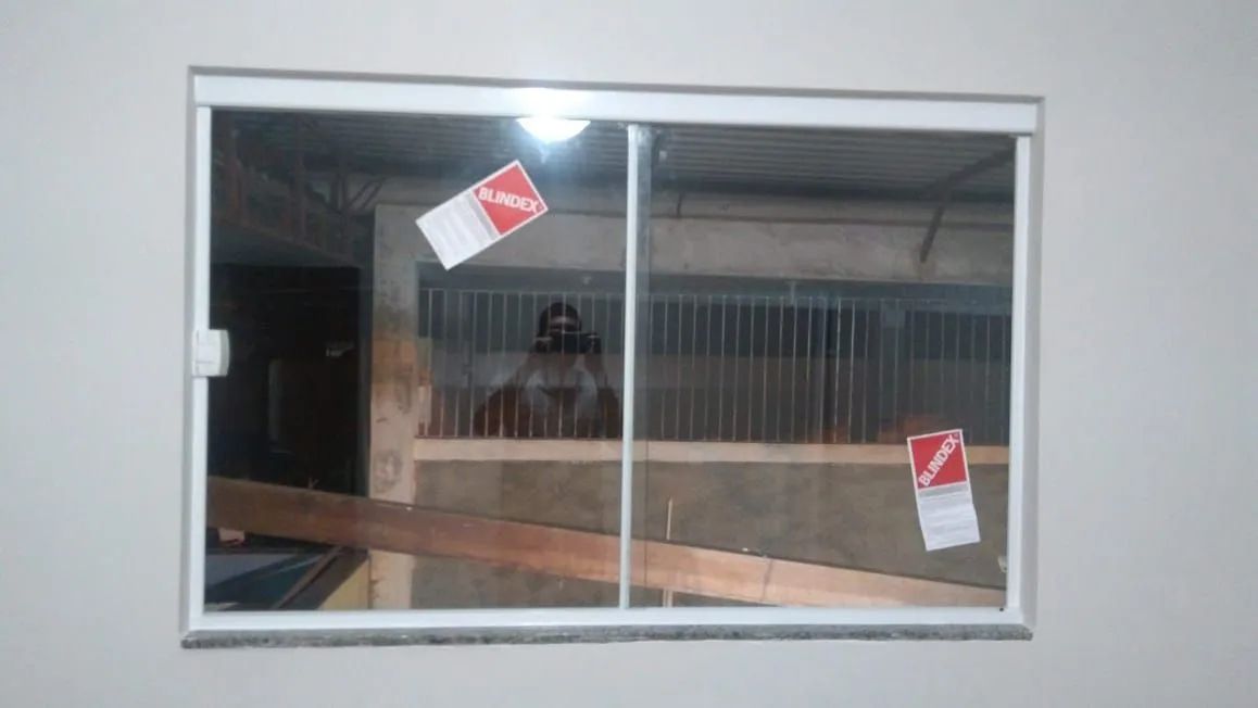 Porta Pivotante/ Correr / Janelas Blindex - Foto 5