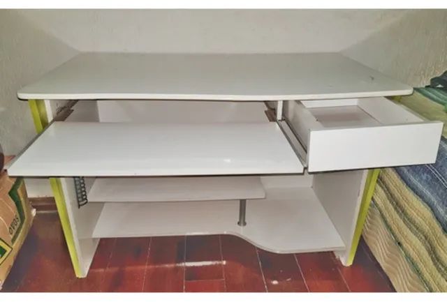 Mesa para escritório/quarto - Foto 2