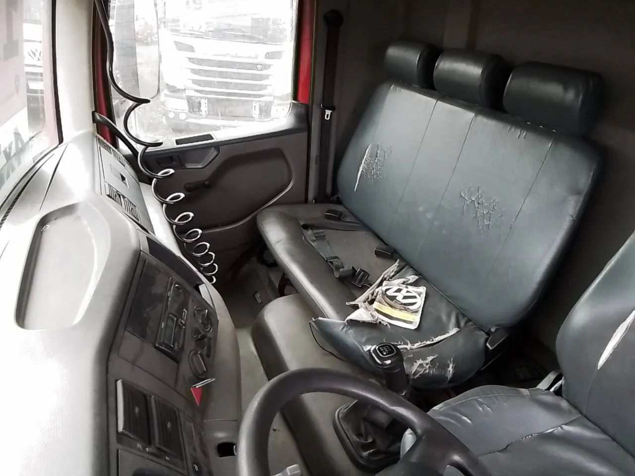 Volkswagen 15.190 E Constellation 2p (diesel)(E5) 2018/2019 Vamos Seminovos RIBEIRAO PRETO - Foto 7