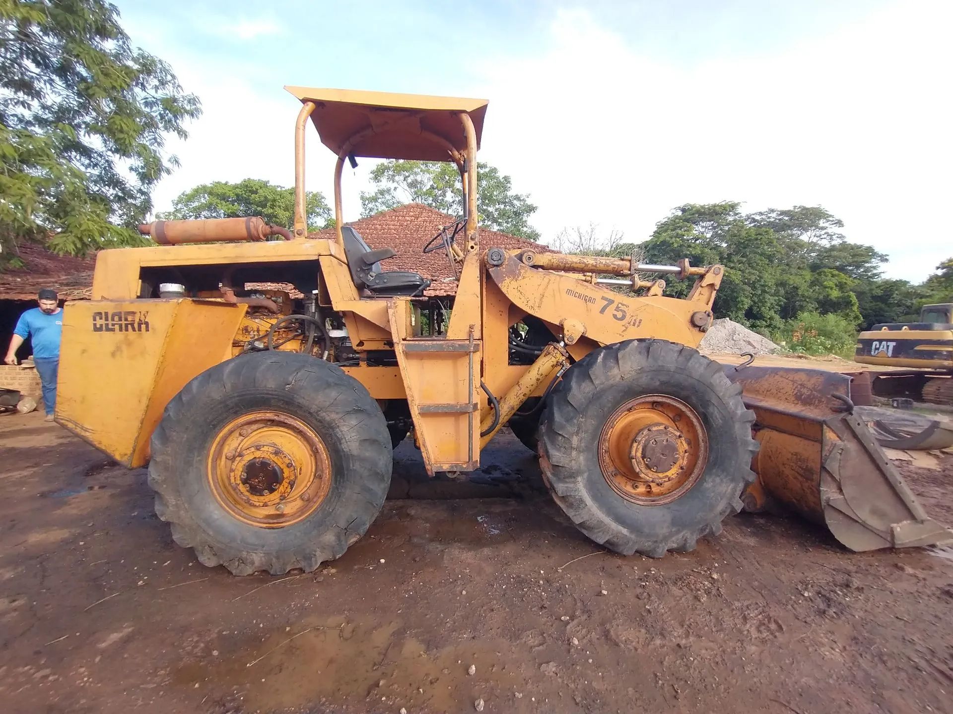 Pá carregadeira Michigan 75 III  - Foto 2