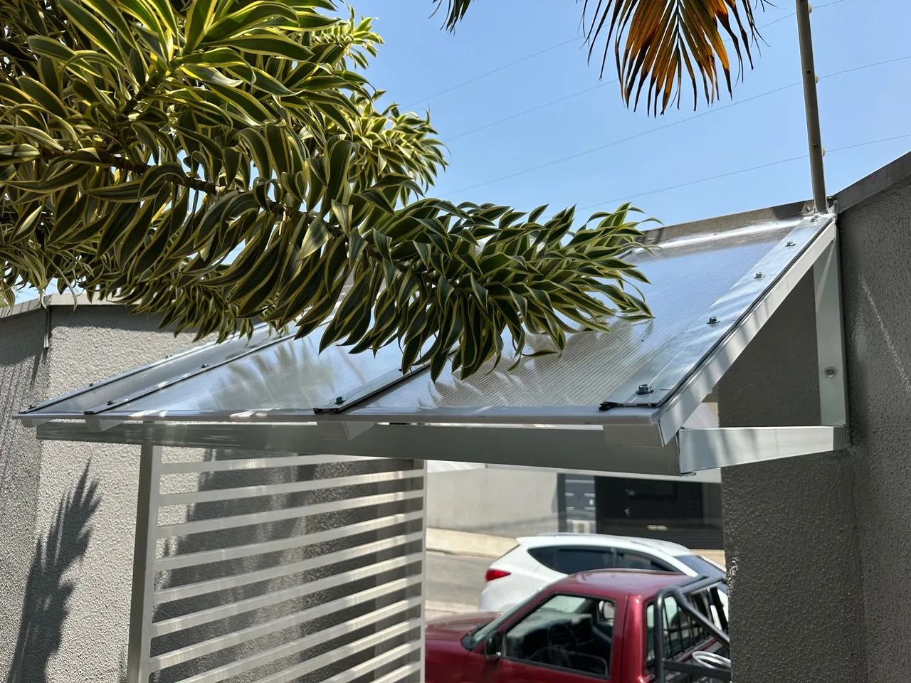 Toldo em policarbonato porta  - Foto 3