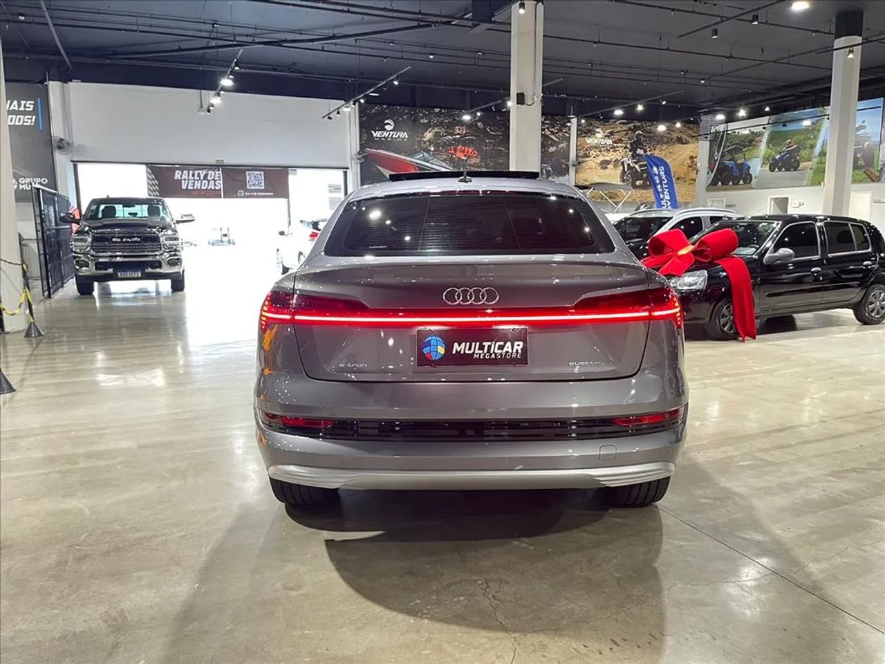 AUDI E-TRON ELÉTRICO SPORTBACK PERFORMANCE QUATTRO - Foto 4