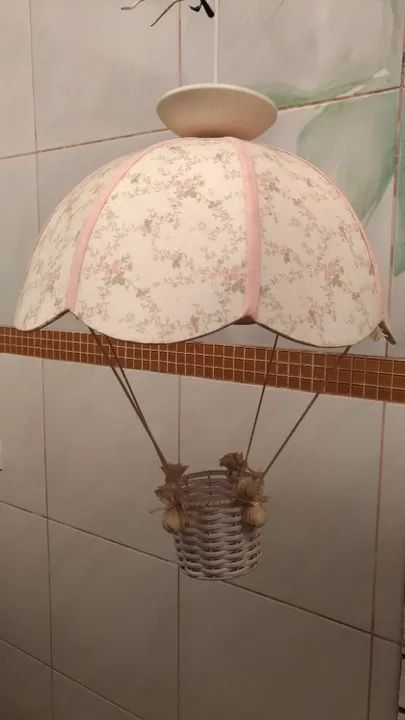 Luminária Infantil Tipo Paraquedas