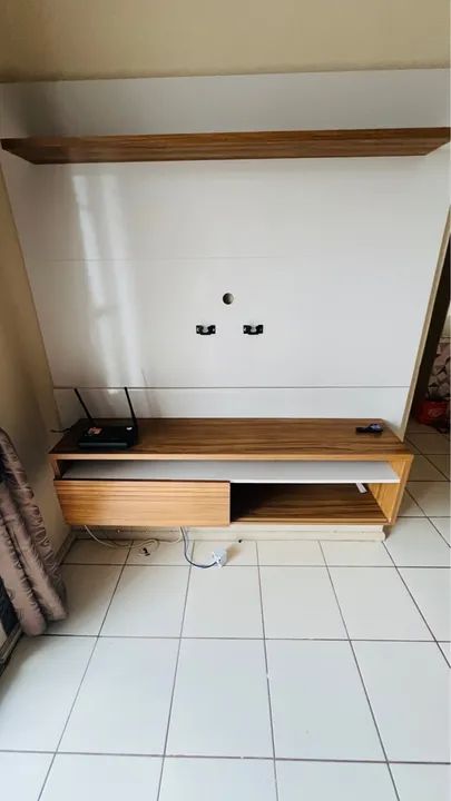 Rack para TV em madeira - Foto 2