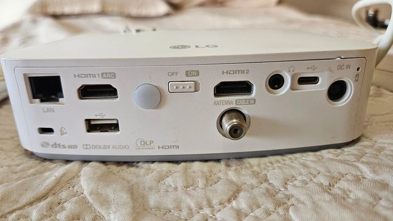 Projetor LG com Controle Remoto - Foto 3