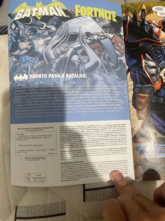 HQ Batman Fortnite - Ponto Zero - Edição 4 - Foto 3
