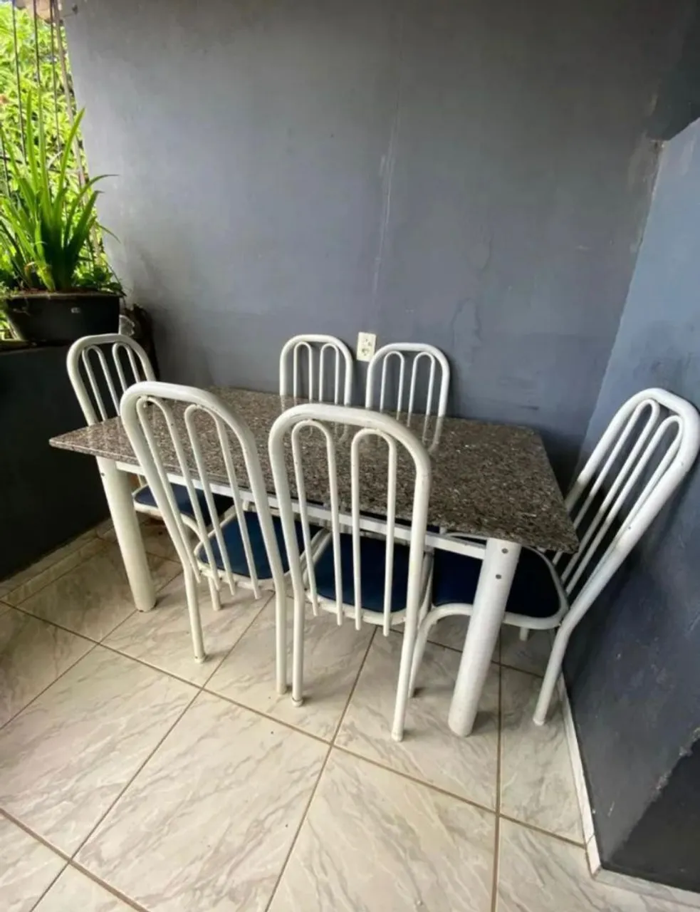 Mesa de Jantar com 6 cadeiras