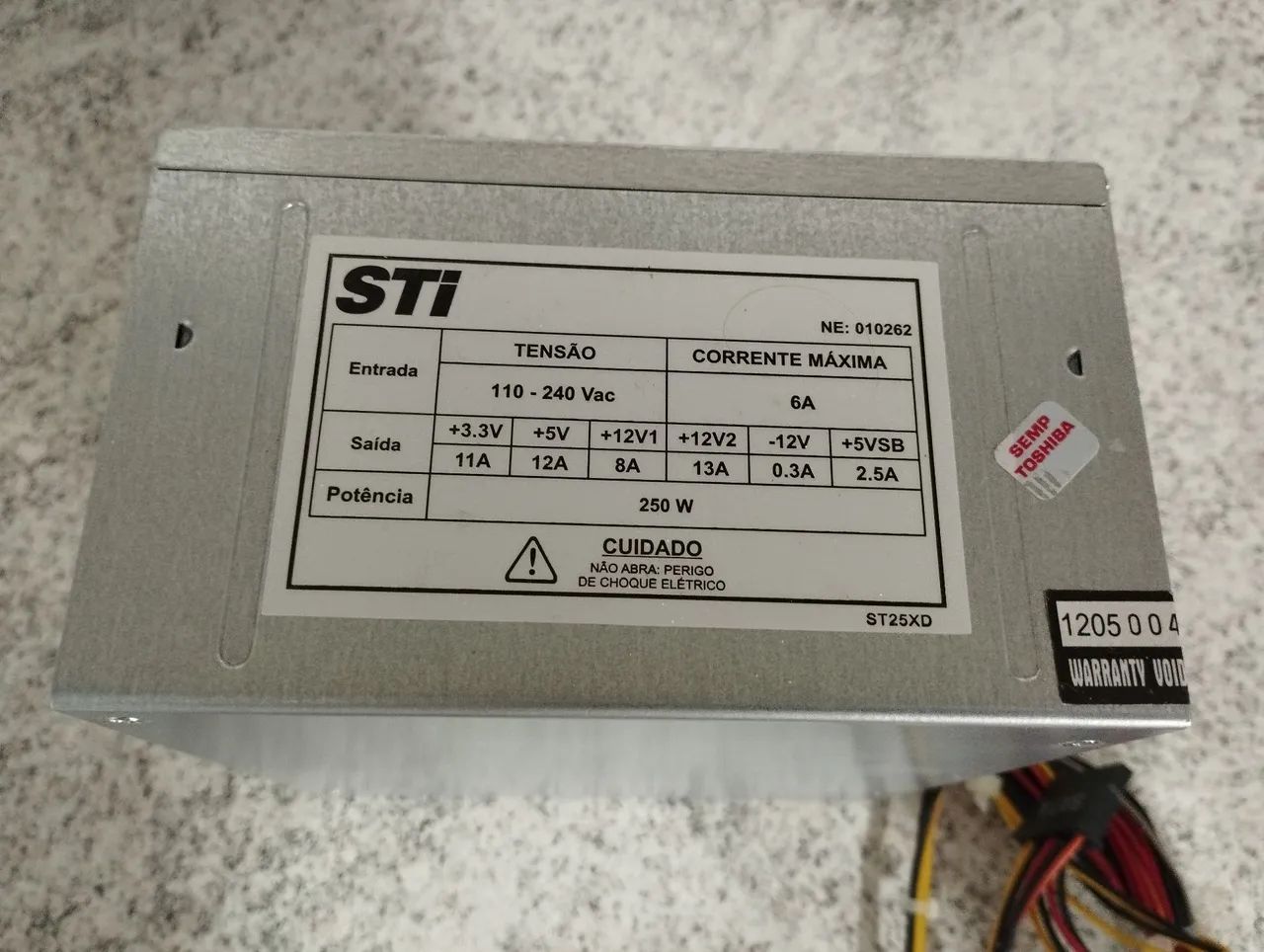 Fonte Nominal Sti Modelo: Sl-8220btx(n) Auto Switch 24 Pinos 185w Sata - Foto 3