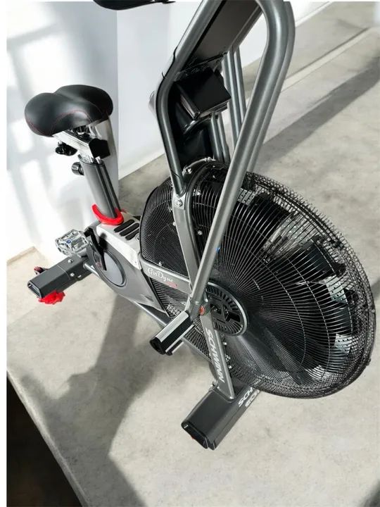 Air Bike Schwinn Airdyne AD8 - Semi Nova - Pouco Uso - Foto 2