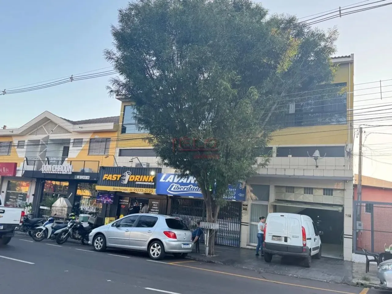 PREDIO em Maringá Av. Cerro Azul