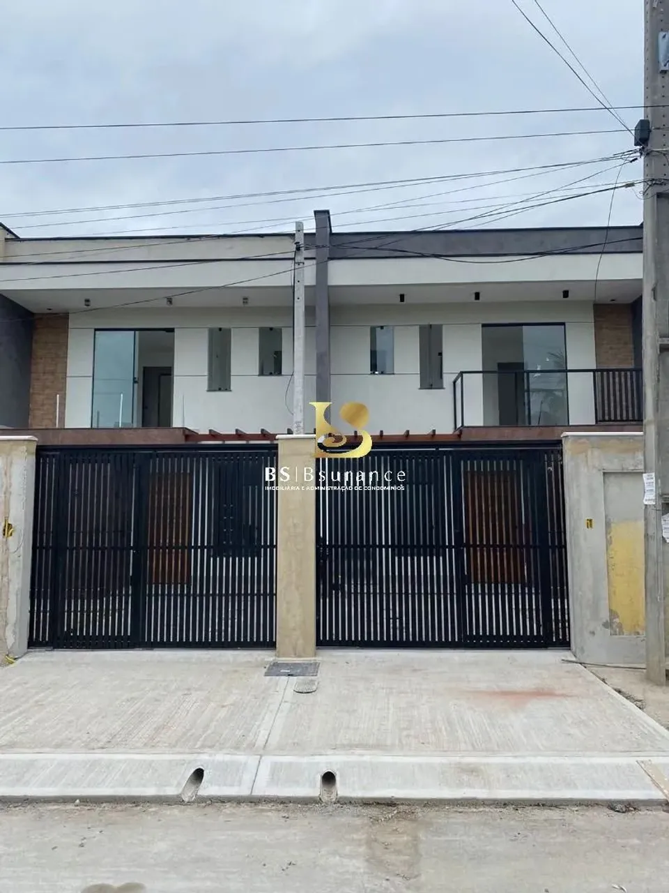 BS IMOBILIARIA : Vende casa com 2 quartos, 2 suítes em Itaipuaçu, Maricá RJ