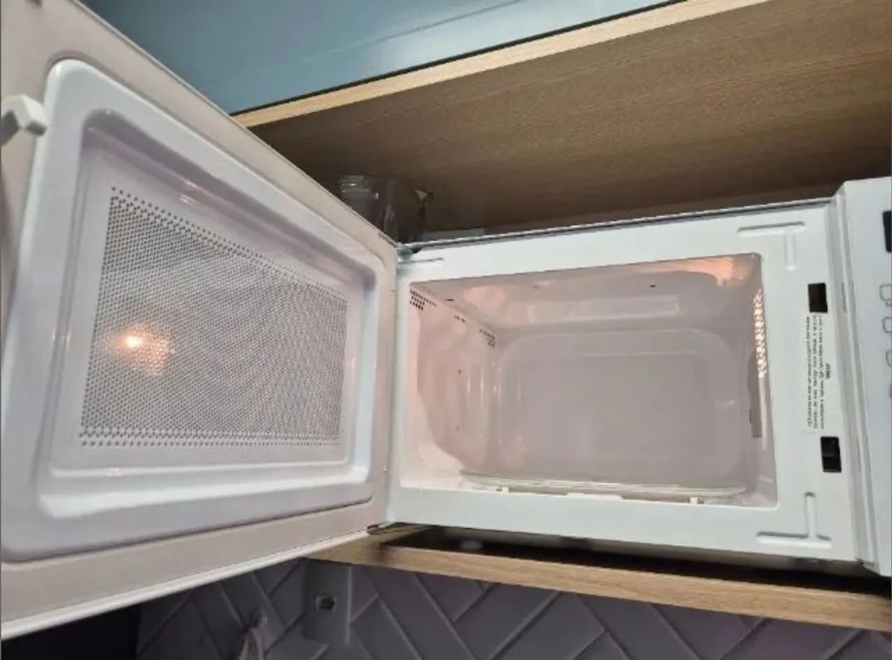 Micro-ondas Philco - Novo 20L - Foto 3