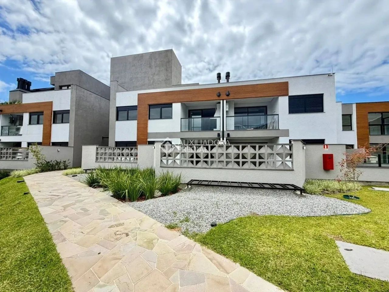 Apartamento com 70 m² privativos, novo e nunca ocupado. - Foto 10