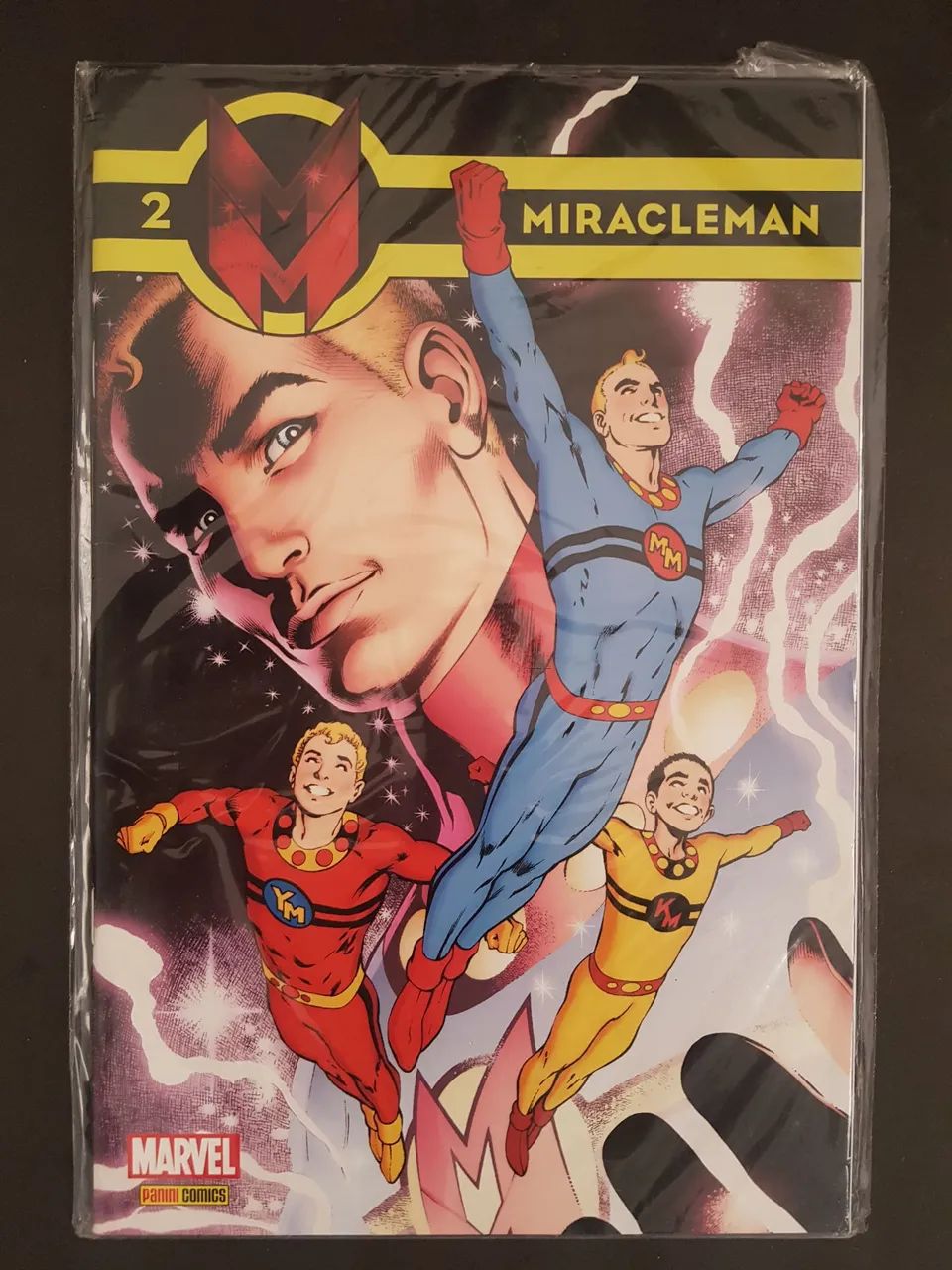 Hq MIRACLEMAN 1 e 2 ed Especial Capa Metalizada - Foto 2