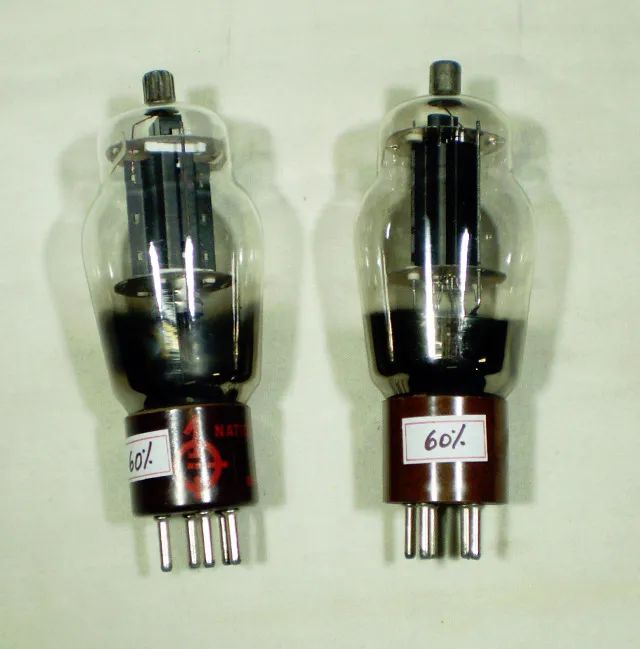 Válvulas eletrônicas antigas tipo 807.- Cód. 620 - - Foto 2