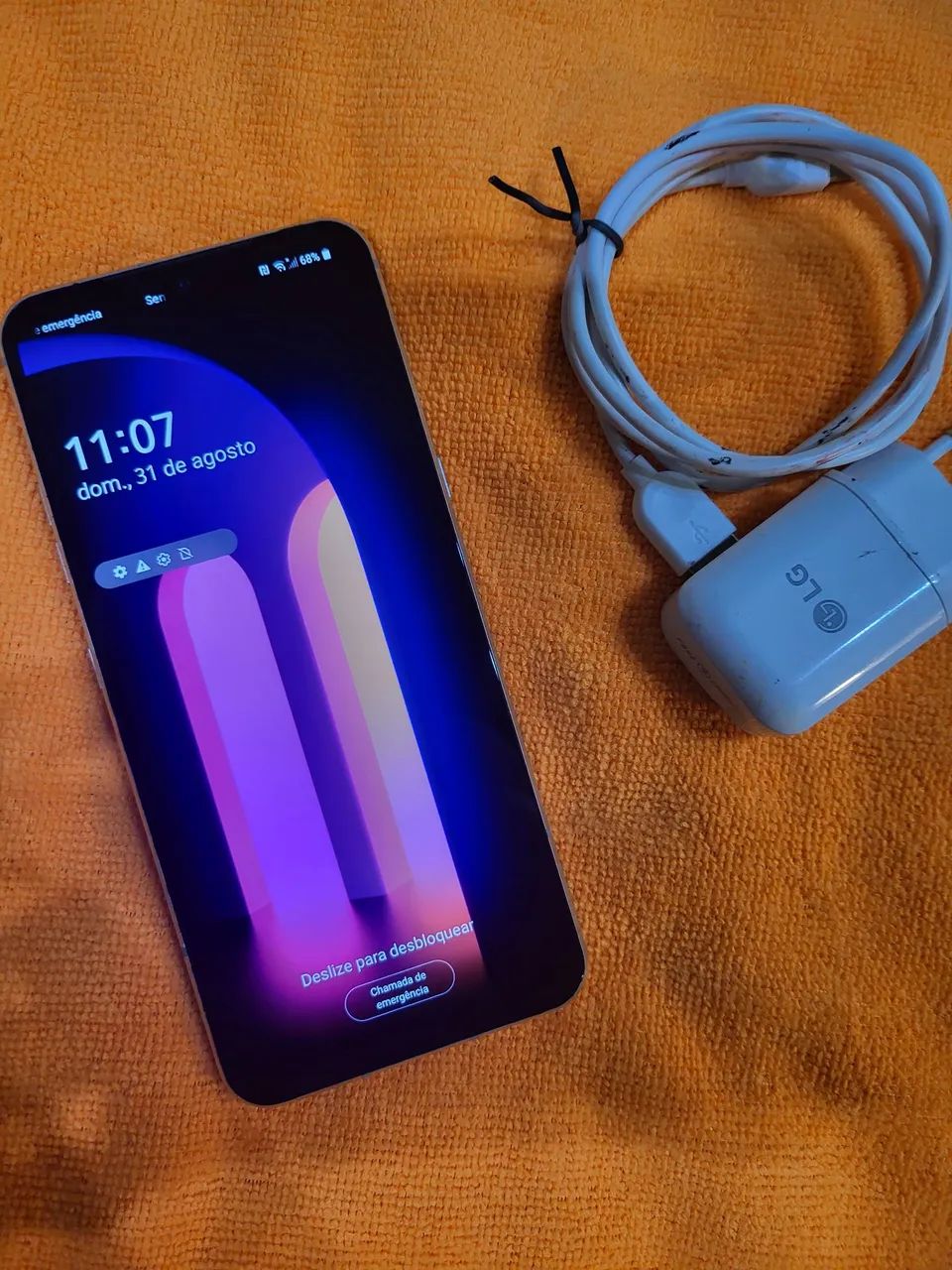 Aparelho Celular Smartphone Android LG V60 Ótimo para Videogames Jogos e Som DAC