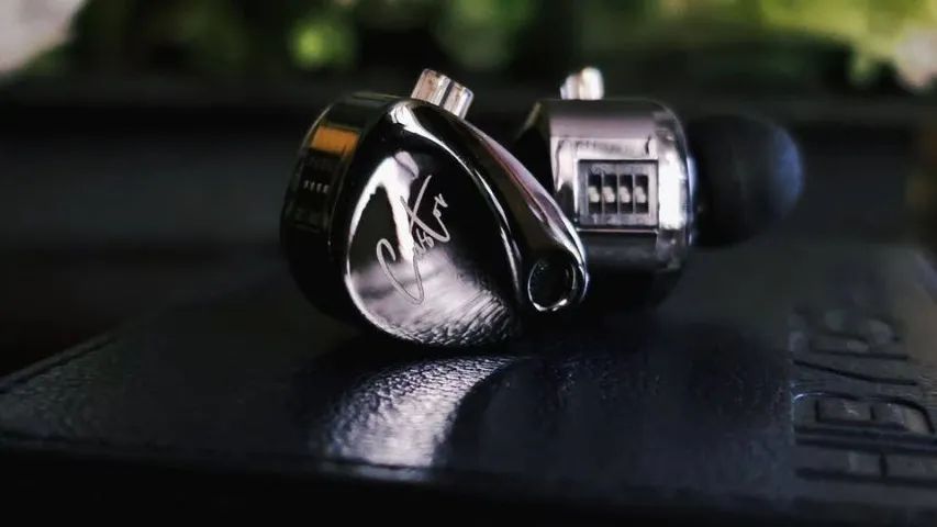 Retorno de Palco KZ Castor Versão Bass sem Microfone + Case + Adaptador.. - Foto 2