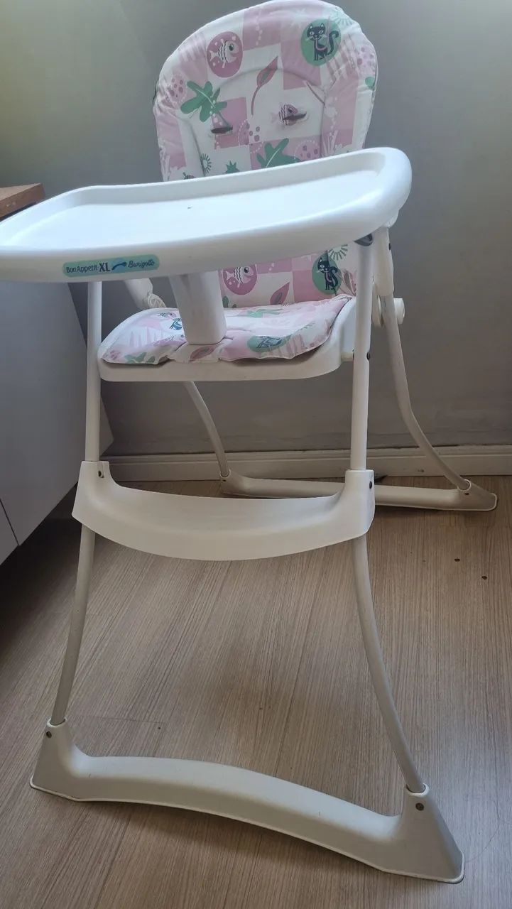 Cadeirinha de Alimentação Burigotto Bon Appetit XL - Rosa e Branca