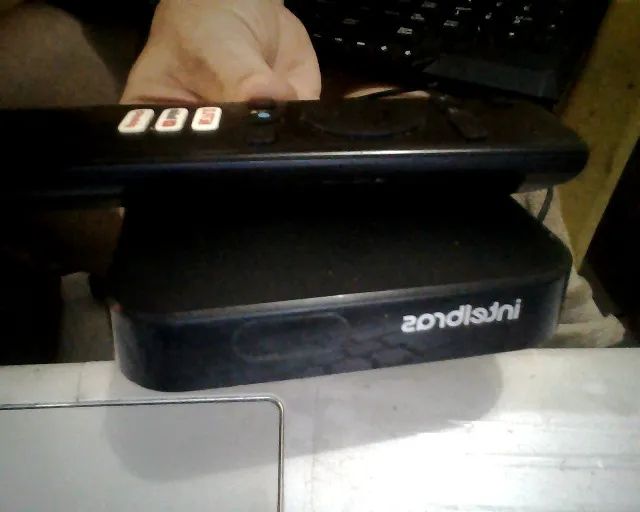 Smart Box Izy Play com assistente de voz Google - Foto 2