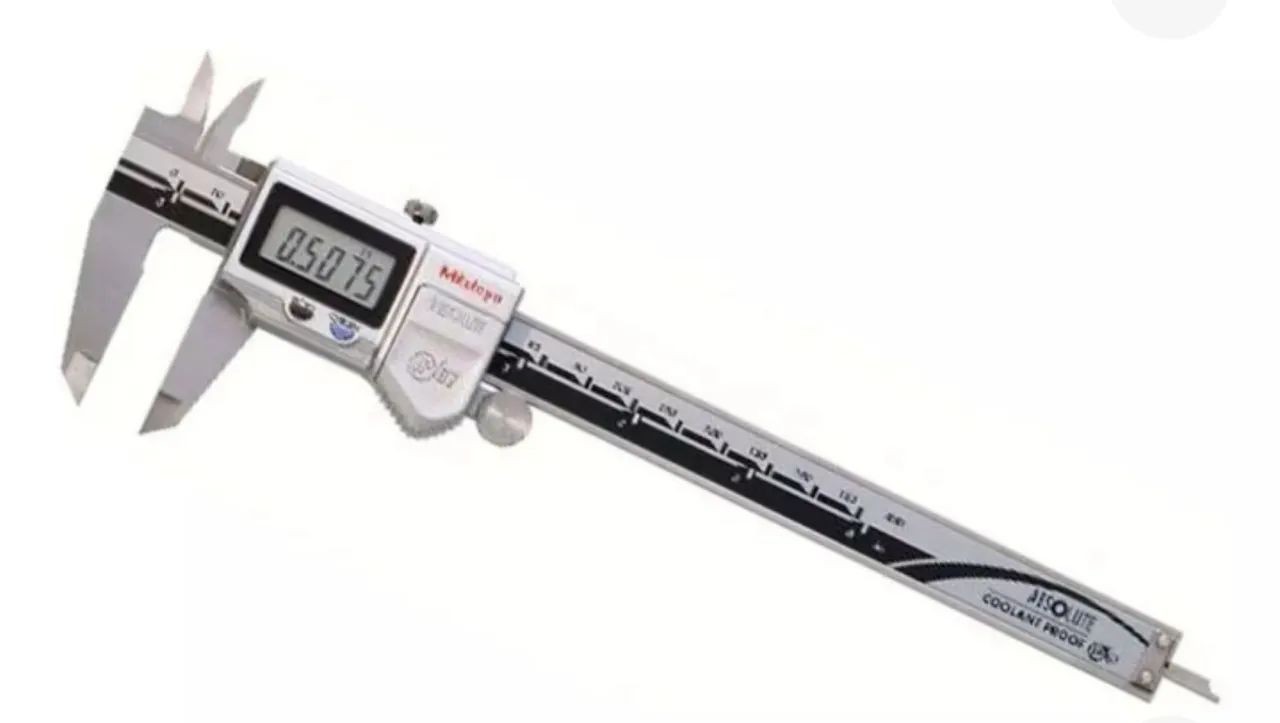 Paquímetro digital 150mm mitutoyo prova d'água em aço inox com bateria nova - Foto 2