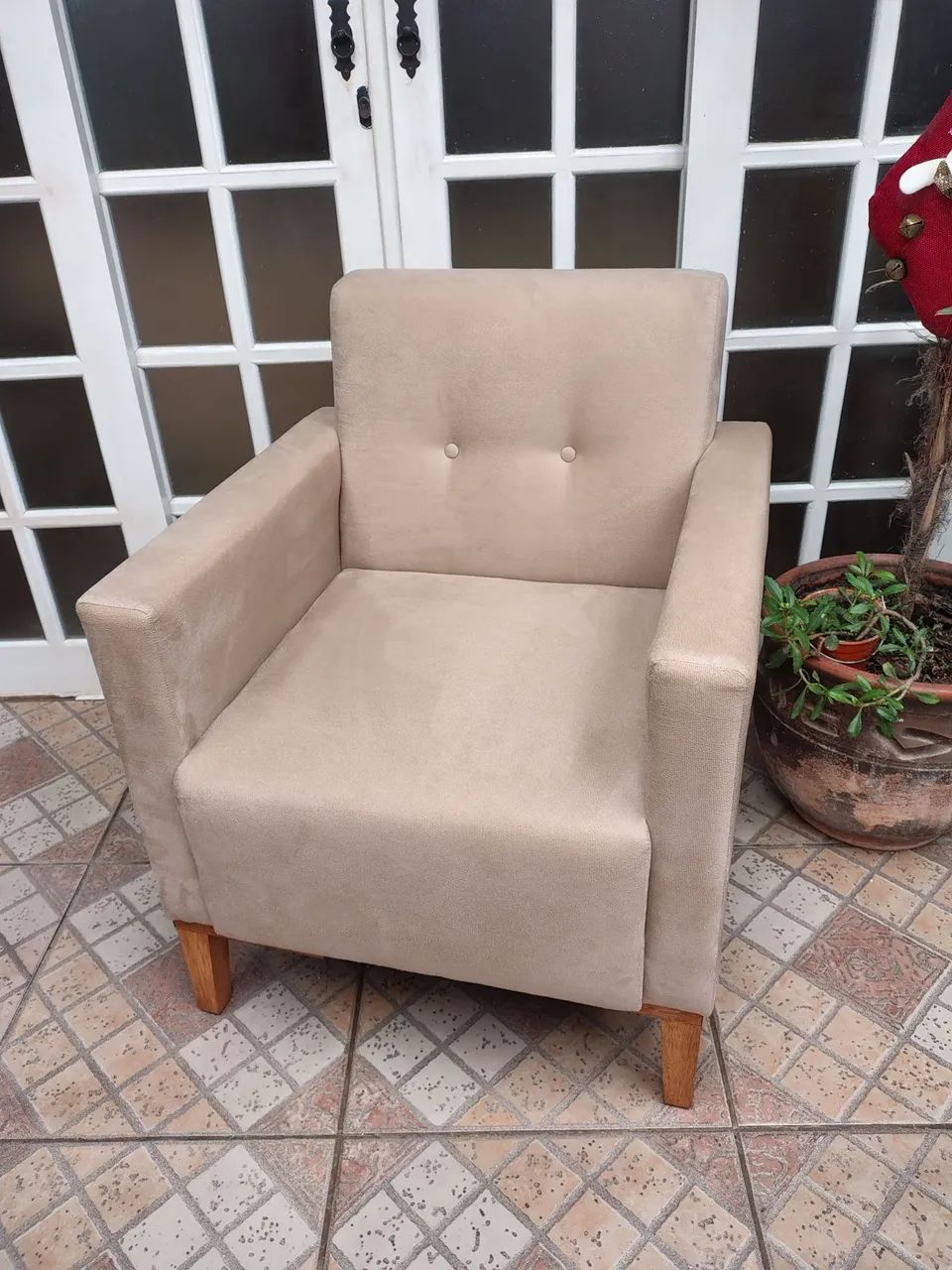 Poltronas Novas Couro Sintetico/Suede/linho456503383882485764