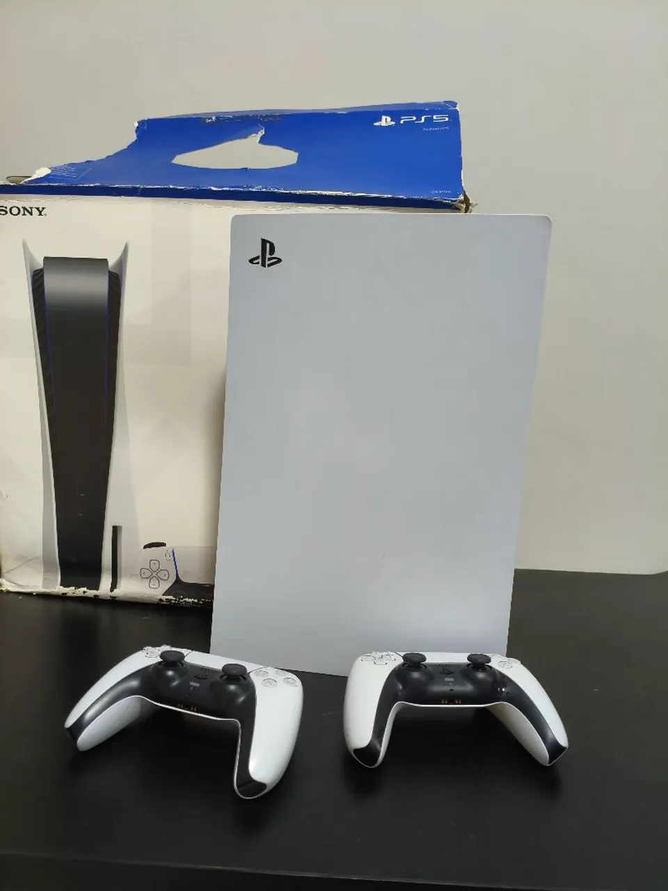 PS 5 mídia física 1tb 2 controles
