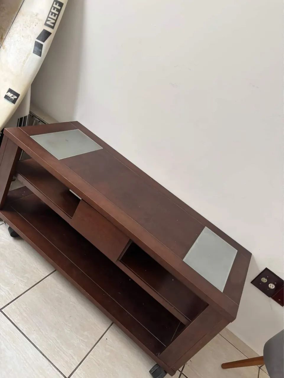 Rack de madeira64717833698178121