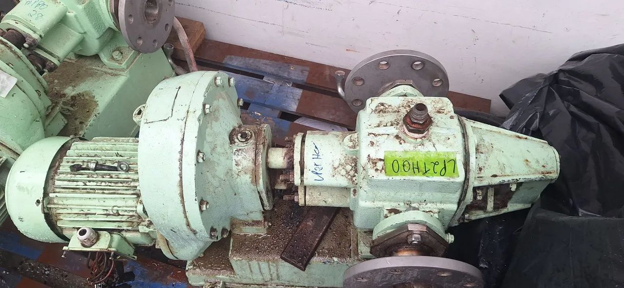 Bombas de engrenagem.