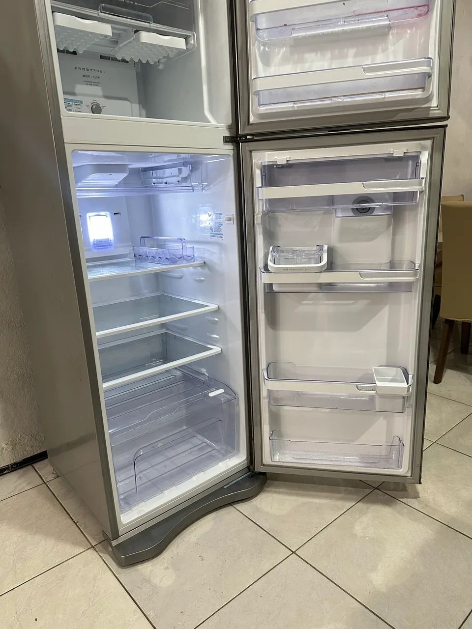 Geladeira Electrolux inox  - Foto 6