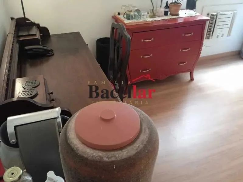 Ótima sala comercial próxima ao Metrô Saens Pena - Foto 4