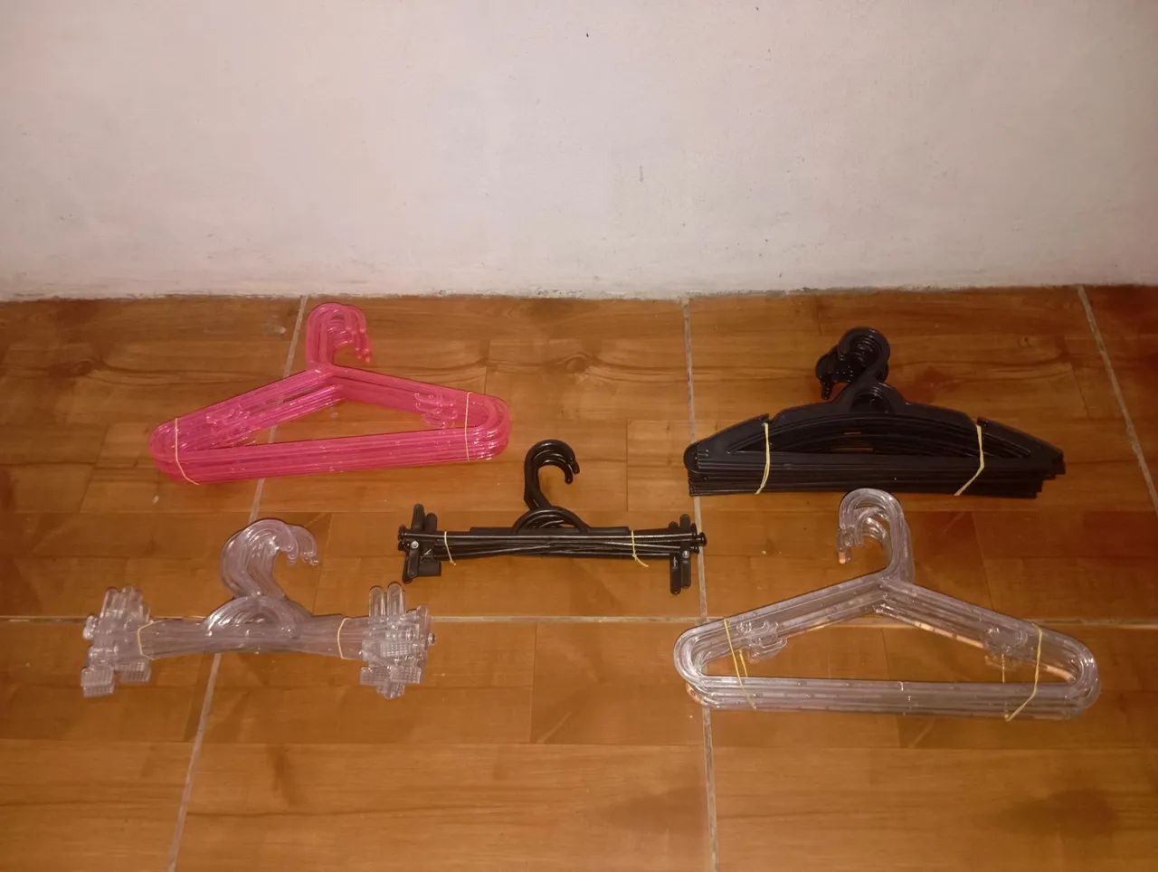 Kit de cabides diversos  - Foto 2