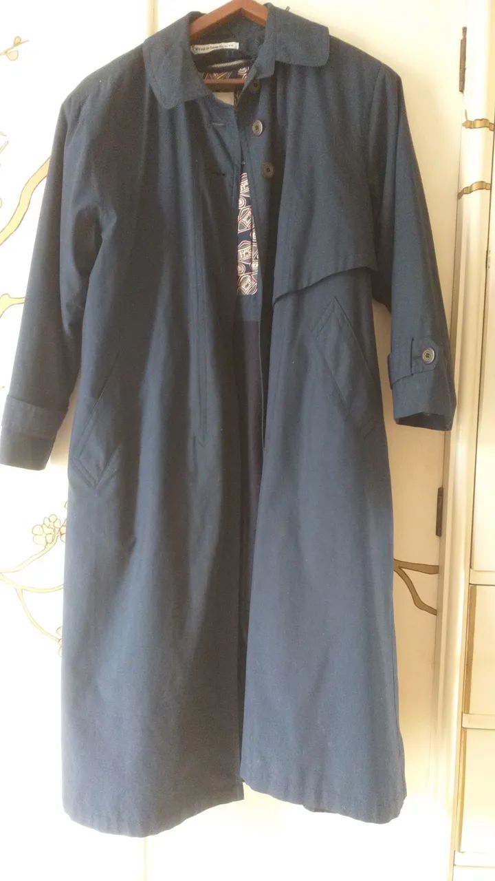 Trench Coat Azul Escuro Elegante