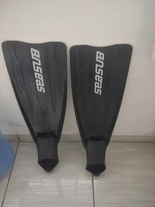 Par de nadadeiras SeaSub novas número 41