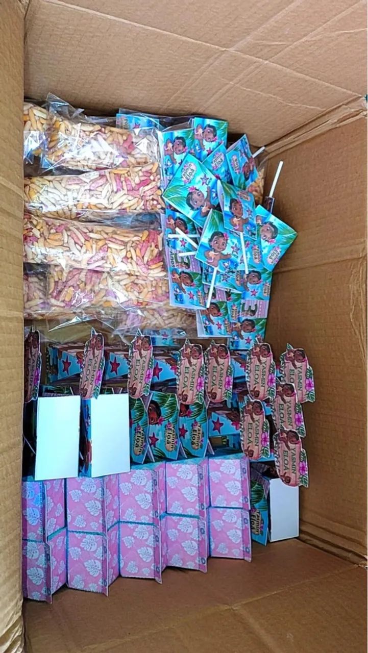 Personalizados cheios 64840770643075123