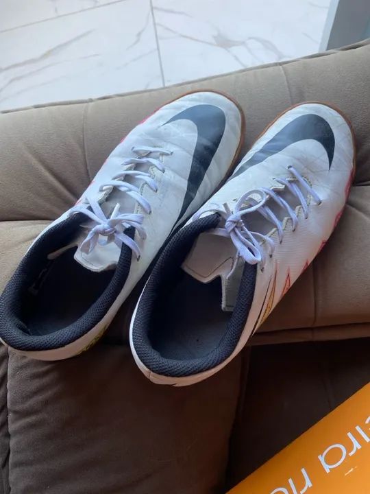 Tênis Nike Futsal - Tamanho 39/40 - Foto 4