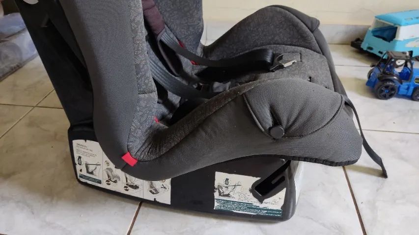 Cadeirinha de Carro Burigotto Matrix Evolution K para Crianças até 25kg. - Foto 4