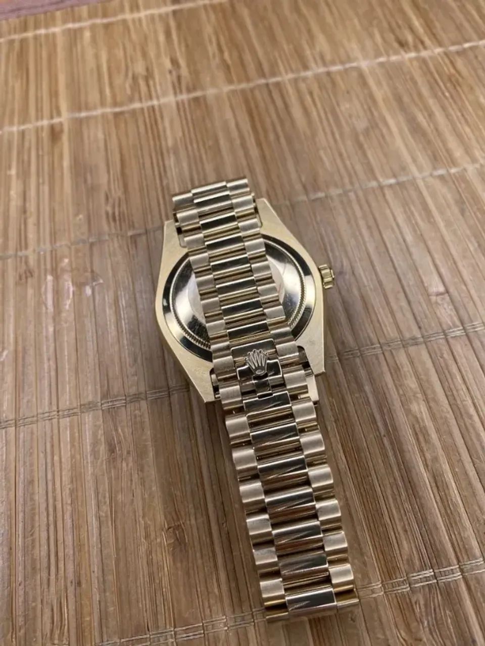 Relógio ROLEX DAY DATE AUTOMÁTICO DOURADO COM MOSTRADOR BRANCO  - Foto 4