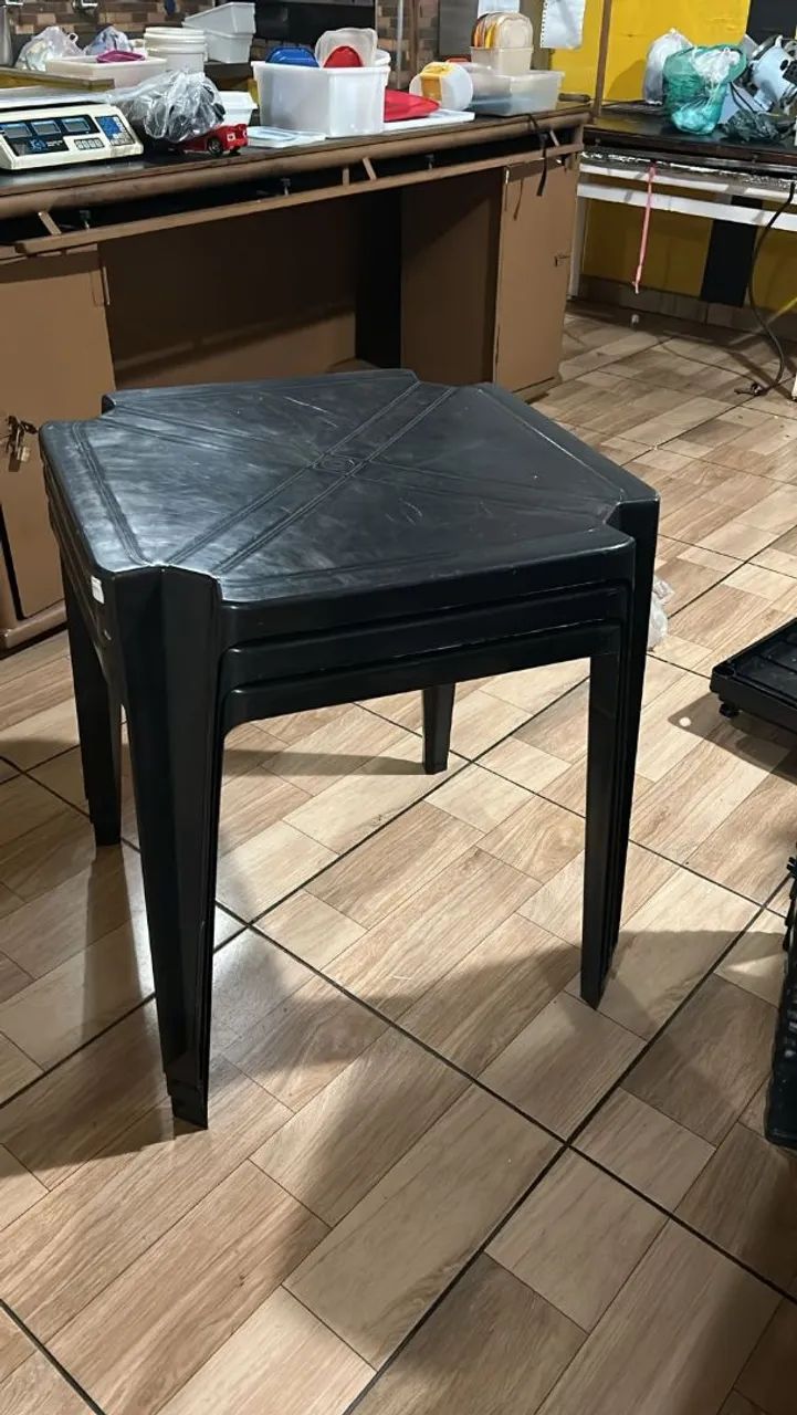 Conjunto cadeiras e mesas - Foto 2