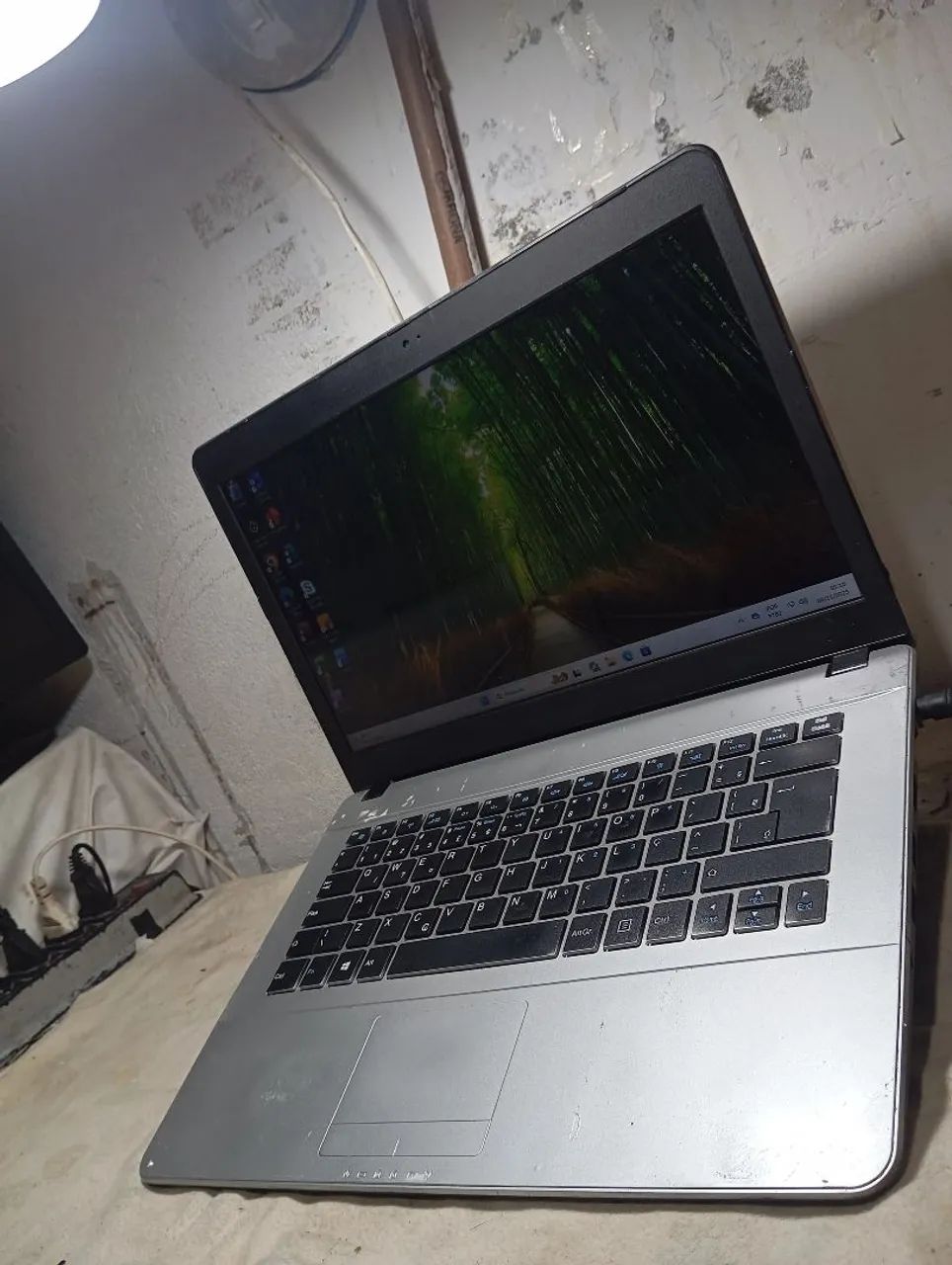 NOTEBOOK CORE I3 5TH GENERATION 4GB ACCEPT WARRANTY CARD 530$64308003978498121