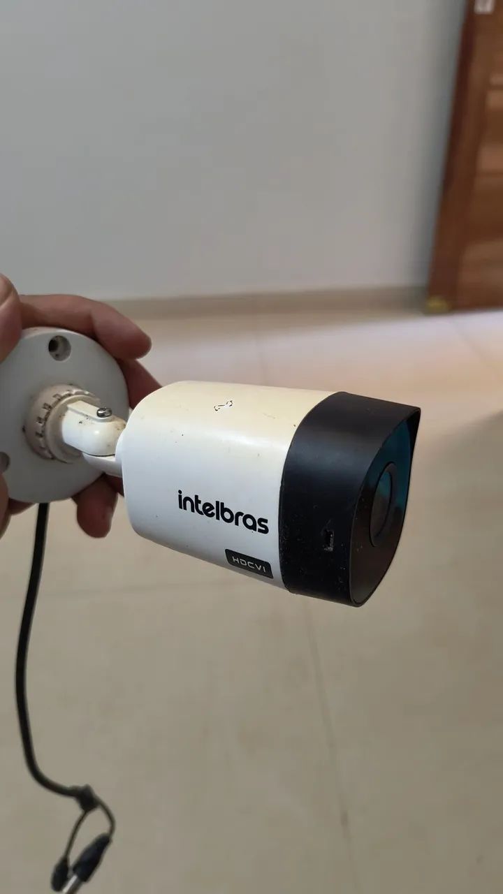 Câmera de Segurança Intelbras HDCVI