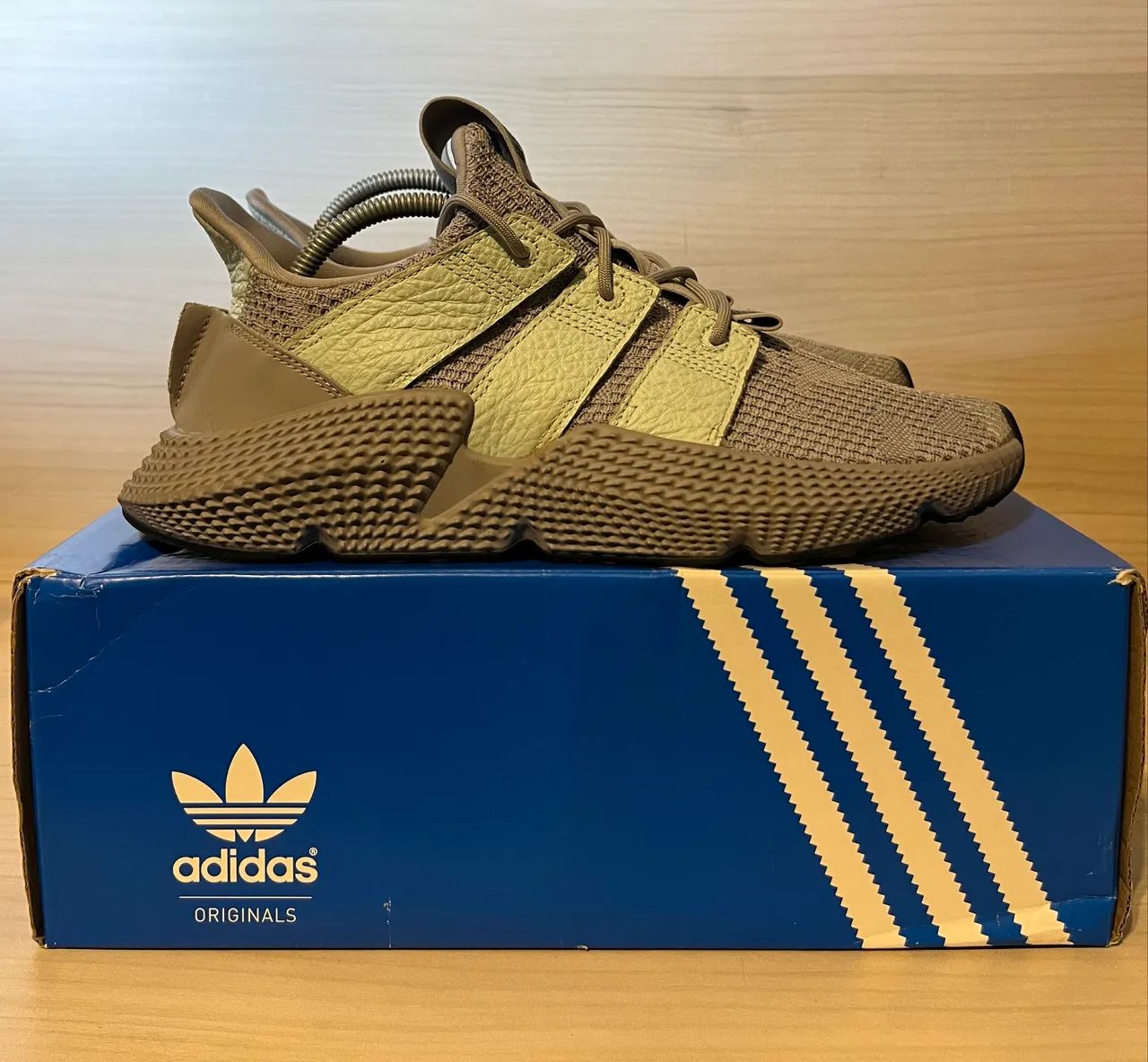 Tênis Adidas Prophere Cinza - Foto 2